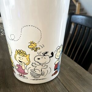 Peanuts 2019waste basket